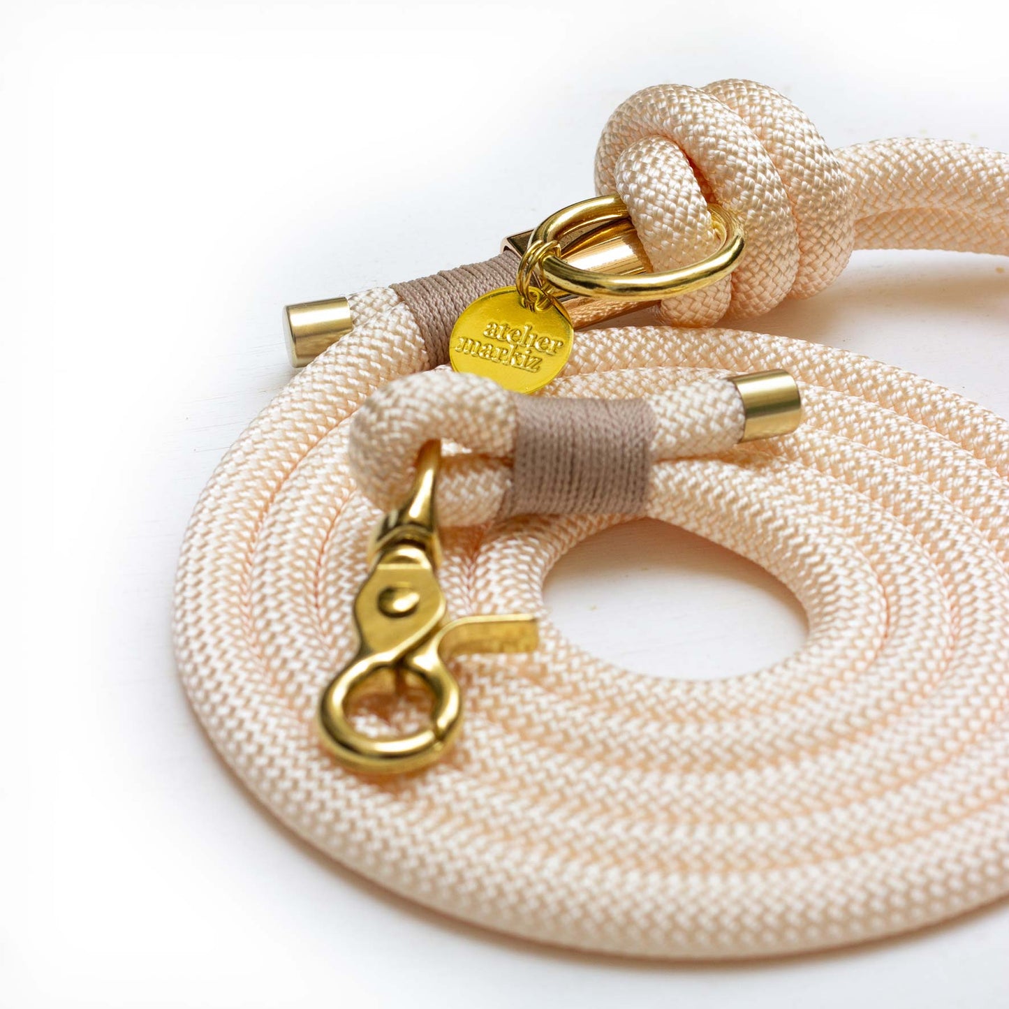 Nylon rope leash